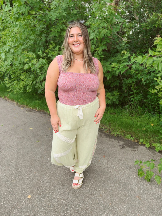 Floral Seamless Tank Maroon