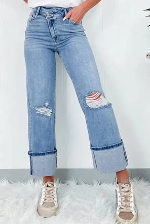 Distressed High Rise Jeans Pant